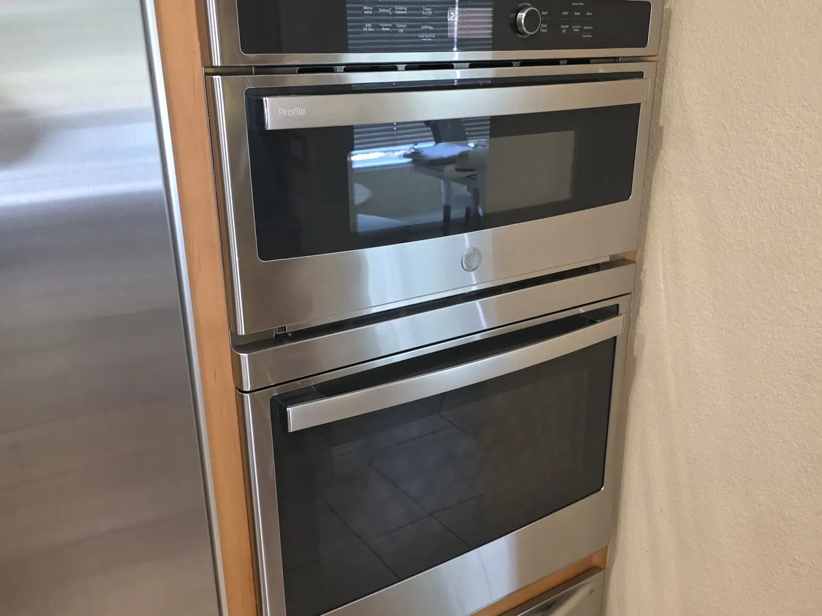 Built-in double wall ovens in a Bay Area kitchen
