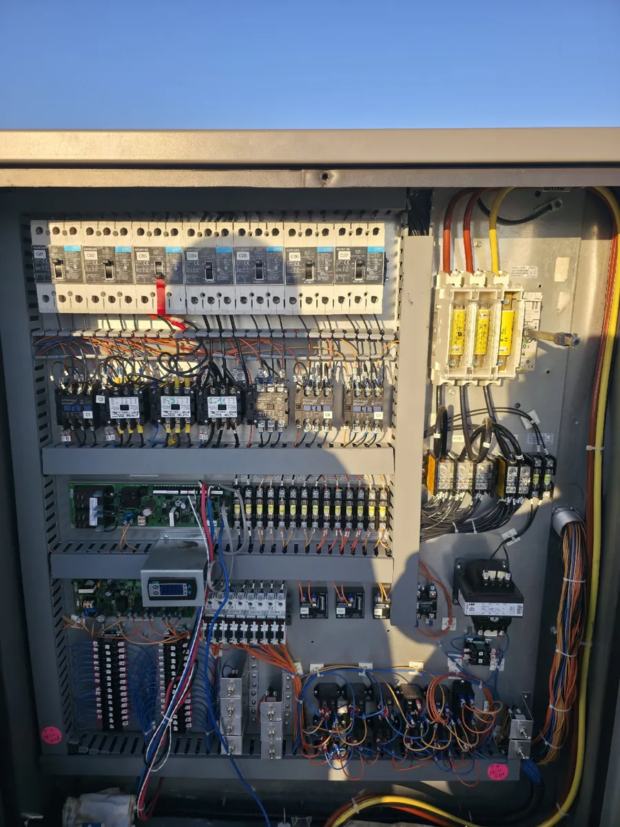 Commercial control panel