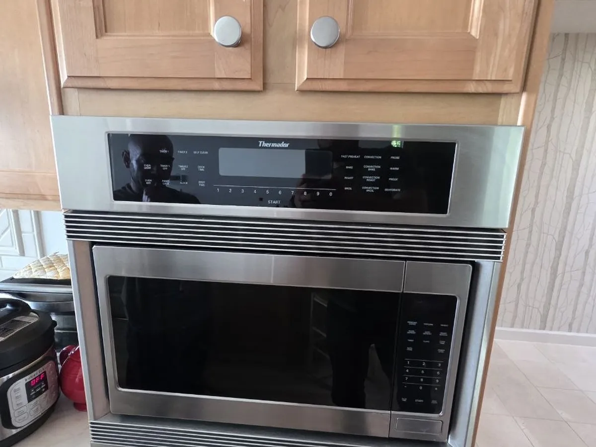 Thermador built-in wall oven in a Bay Area kitchen